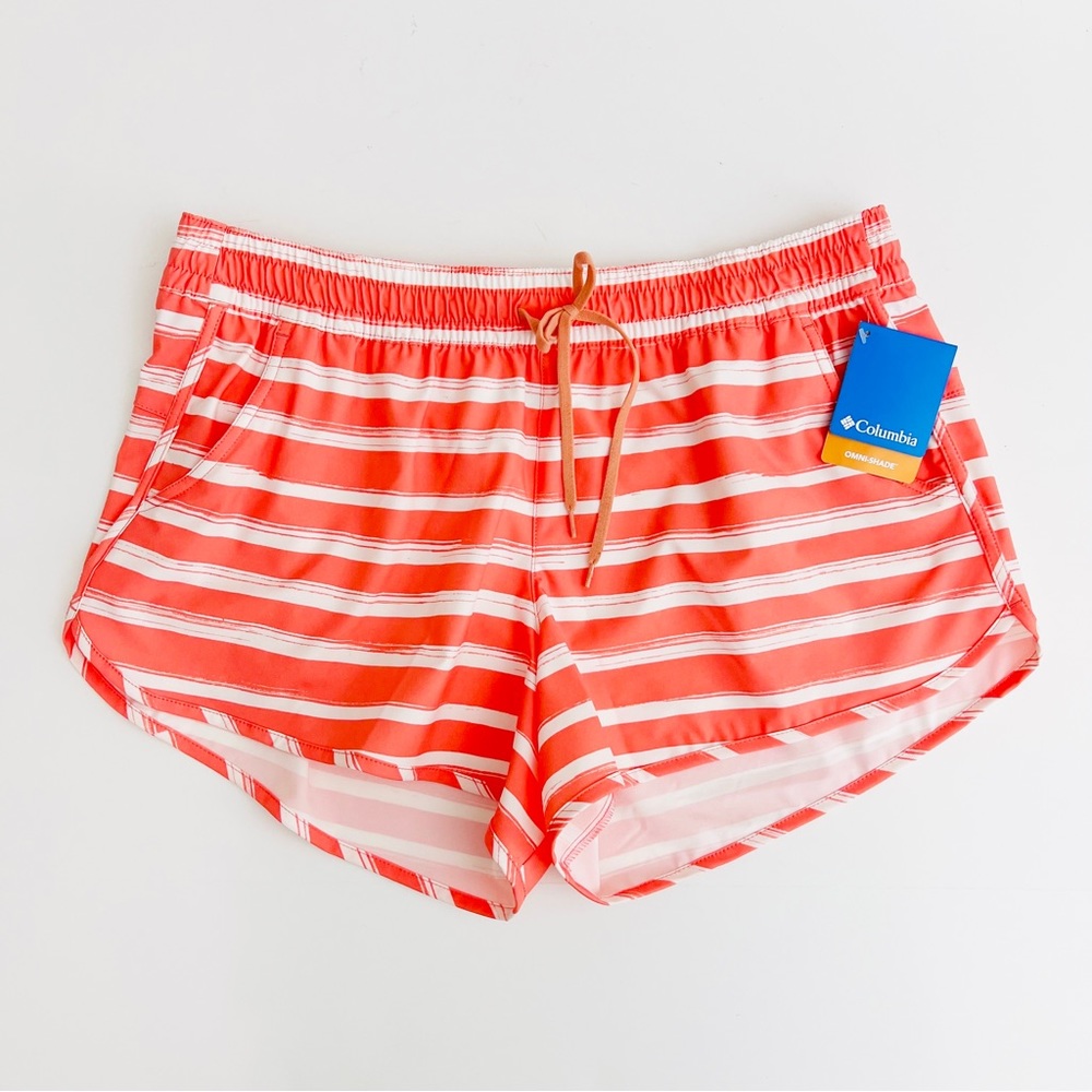 Columbia Omni-Shade NWT 3” Inseam Coral Striped Running Shorts
